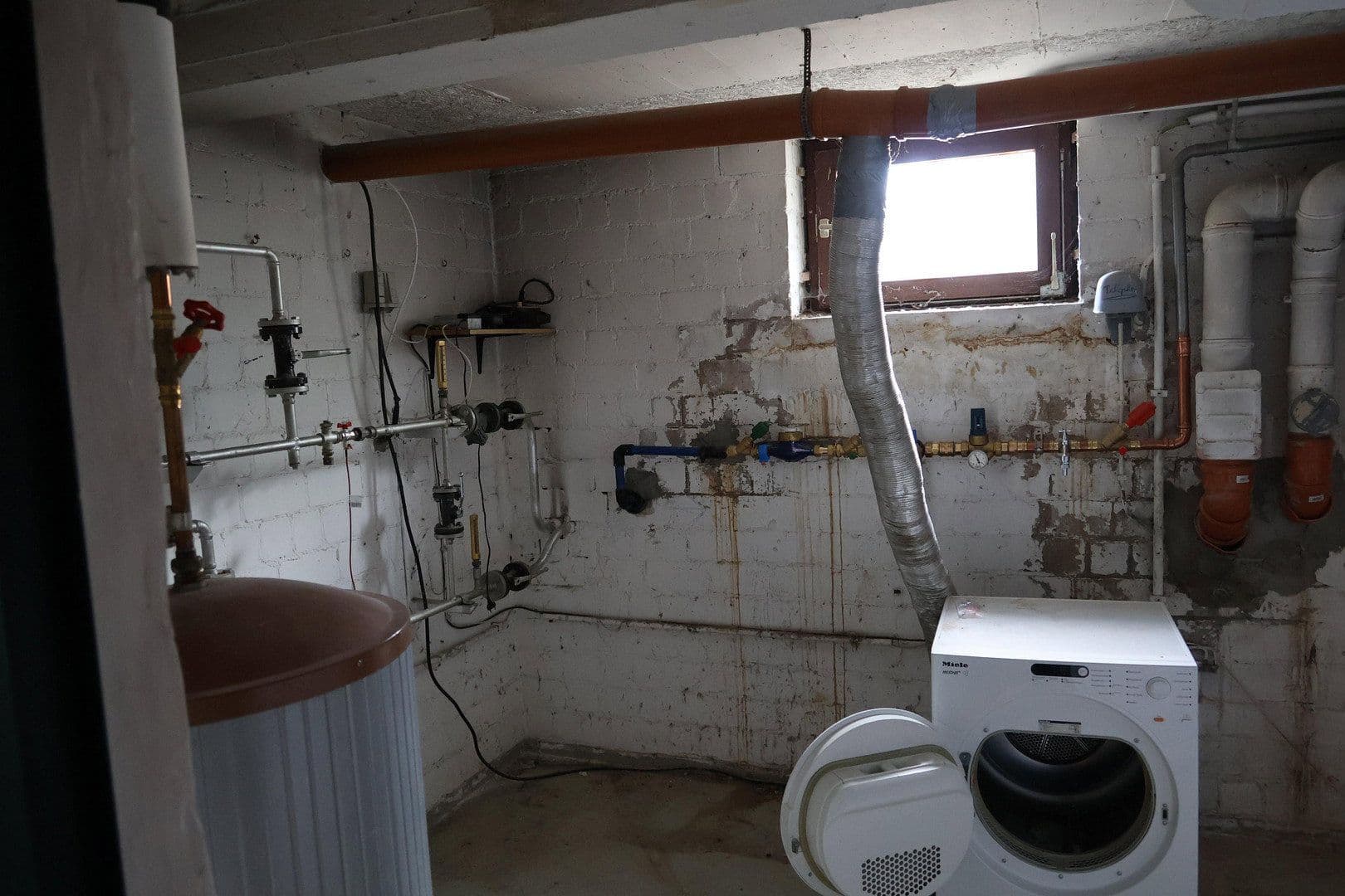 Prodej domu 165 m², pozemek 2.604 m², Moselstrasse 21, Dormagen, Severní Porýní-Vestfálsko Prodej domu 165 m², pozemek 2.604 m², Moselstrasse 21, Dormagen, Severní Porýní-Vestfálsko