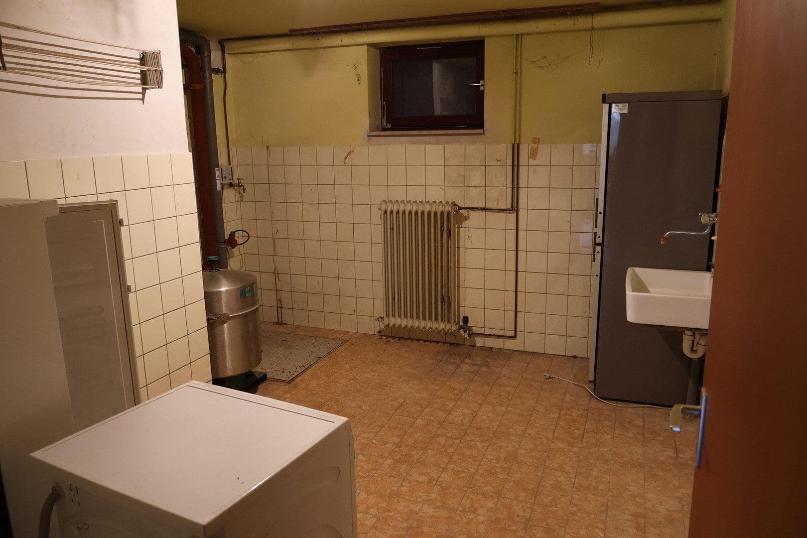 Prodej domu 165 m², pozemek 2.604 m², Moselstrasse 21, Dormagen, Severní Porýní-Vestfálsko Prodej domu 165 m², pozemek 2.604 m², Moselstrasse 21, Dormagen, Severní Porýní-Vestfálsko