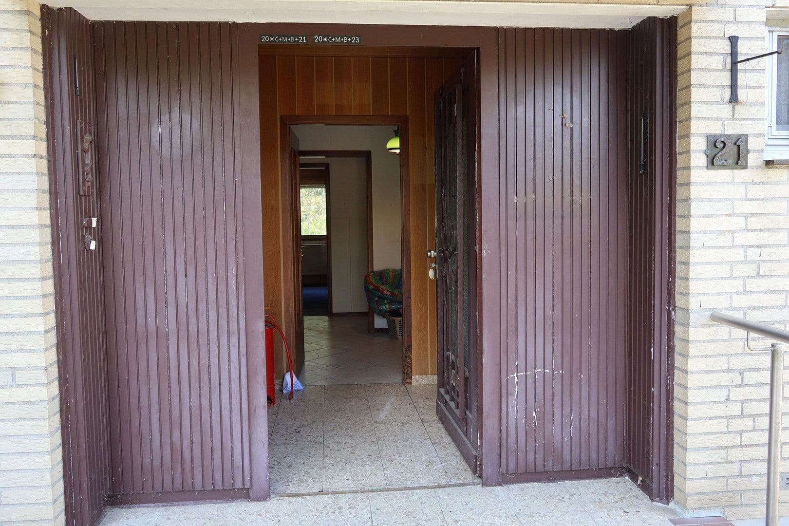 Prodej domu 165 m², pozemek 2.604 m², Moselstrasse 21, Dormagen, Severní Porýní-Vestfálsko Prodej domu 165 m², pozemek 2.604 m², Moselstrasse 21, Dormagen, Severní Porýní-Vestfálsko