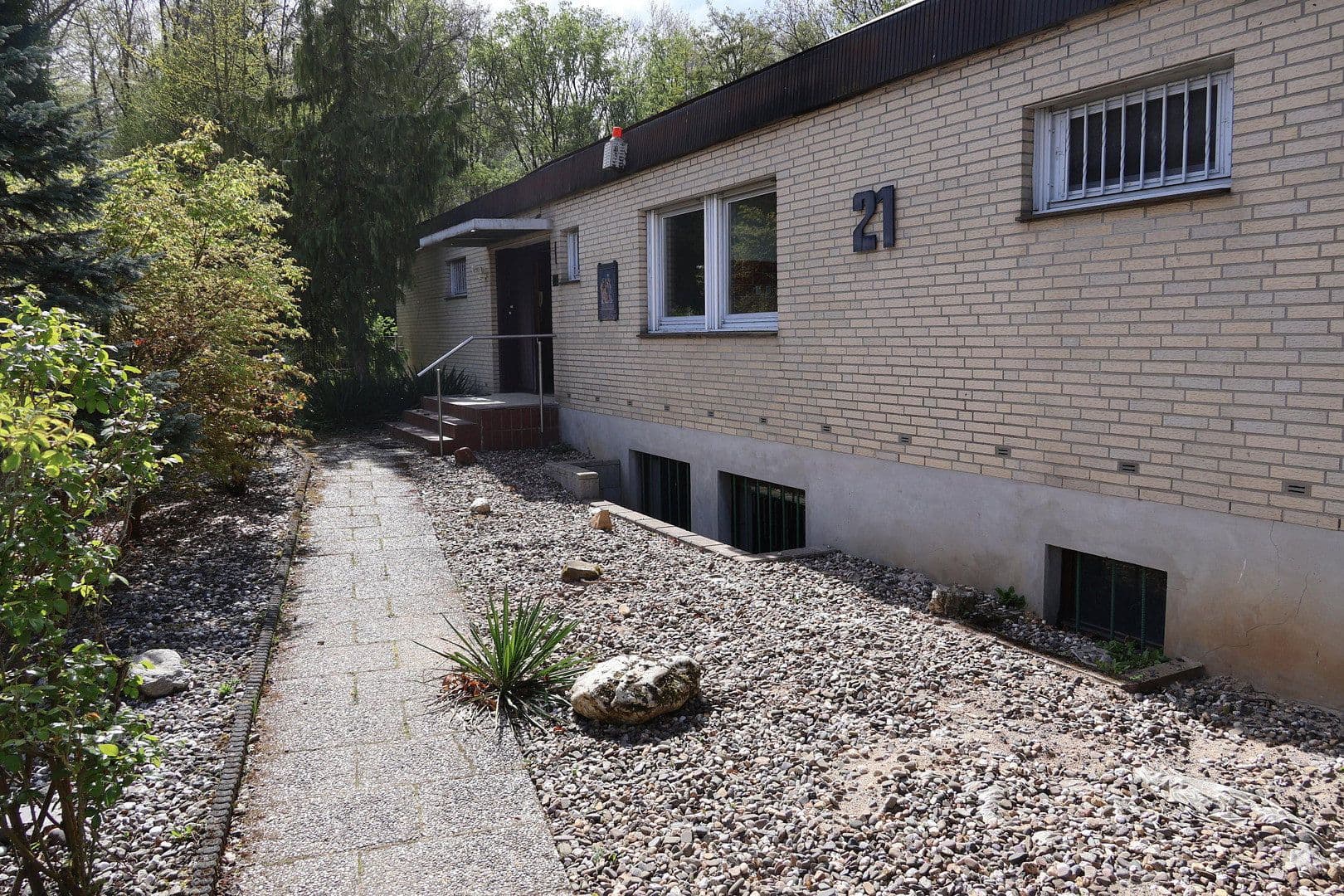 Prodej domu 165 m², pozemek 2.604 m², Moselstrasse 21, Dormagen, Severní Porýní-Vestfálsko Prodej domu 165 m², pozemek 2.604 m², Moselstrasse 21, Dormagen, Severní Porýní-Vestfálsko