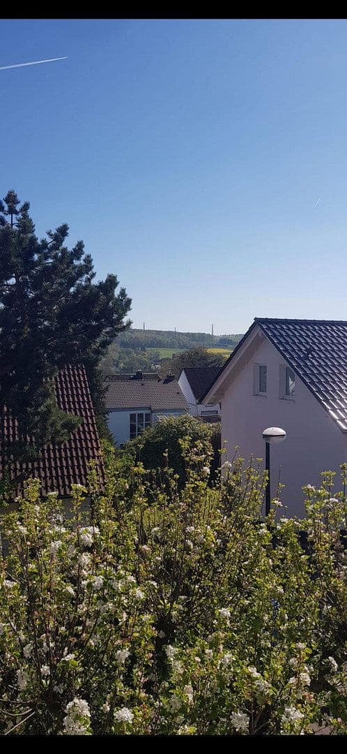Prodej domu 137 m², pozemek 840 m², Hangstraße 12, Möhnesee, Severní Porýní-Vestfálsko Prodej domu 137 m², pozemek 840 m², Hangstraße 12, Möhnesee, Severní Porýní-Vestfálsko