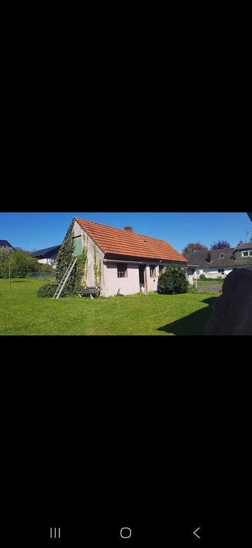 Prodej domu 137 m², pozemek 840 m², Hangstraße 12, Möhnesee, Severní Porýní-Vestfálsko Prodej domu 137 m², pozemek 840 m², Hangstraße 12, Möhnesee, Severní Porýní-Vestfálsko