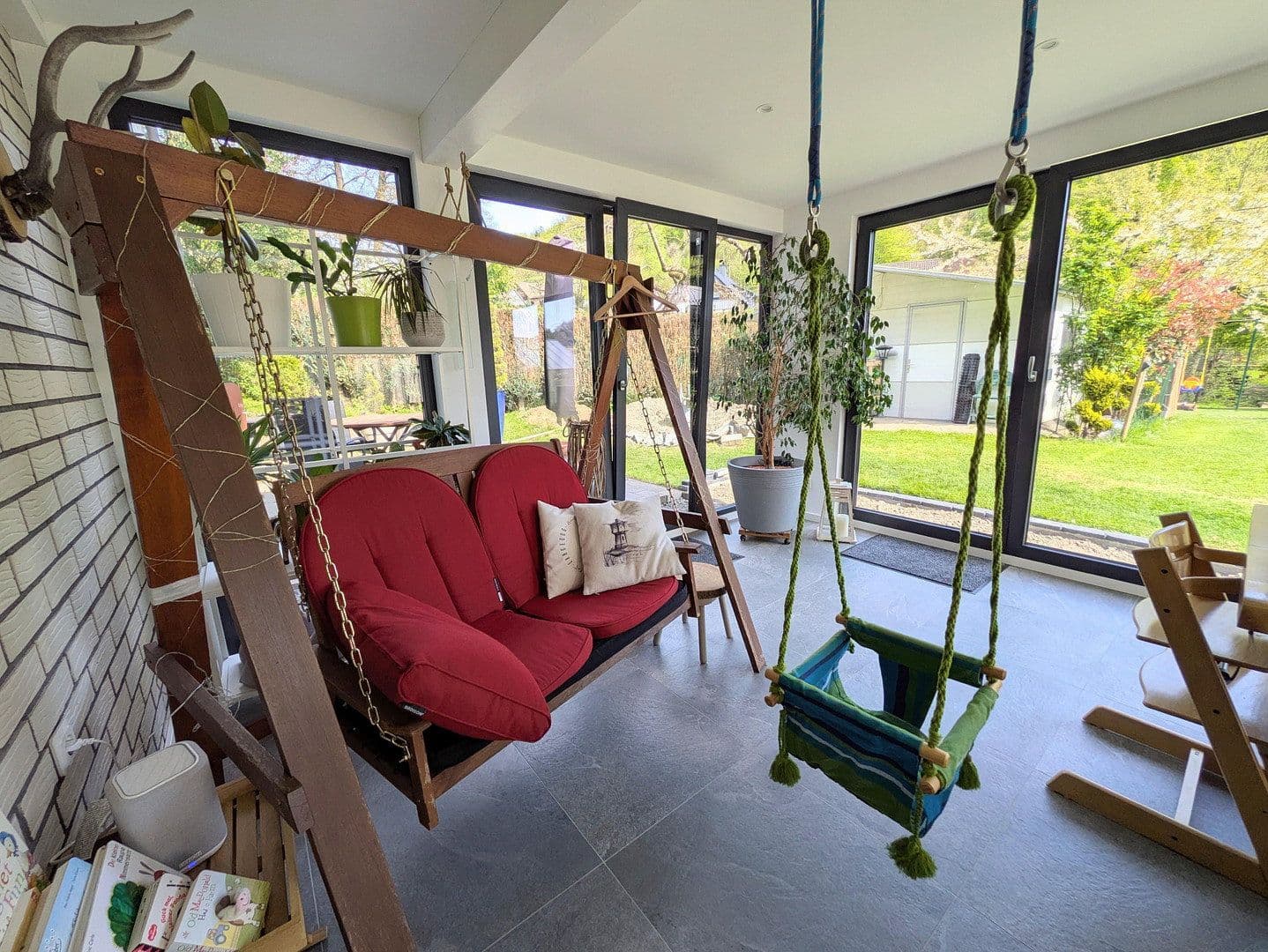 Prodej domu 299 m², pozemek 1.077 m², Gummersbach, Severní Porýní-Vestfálsko Prodej domu 299 m², pozemek 1.077 m², Gummersbach, Severní Porýní-Vestfálsko
