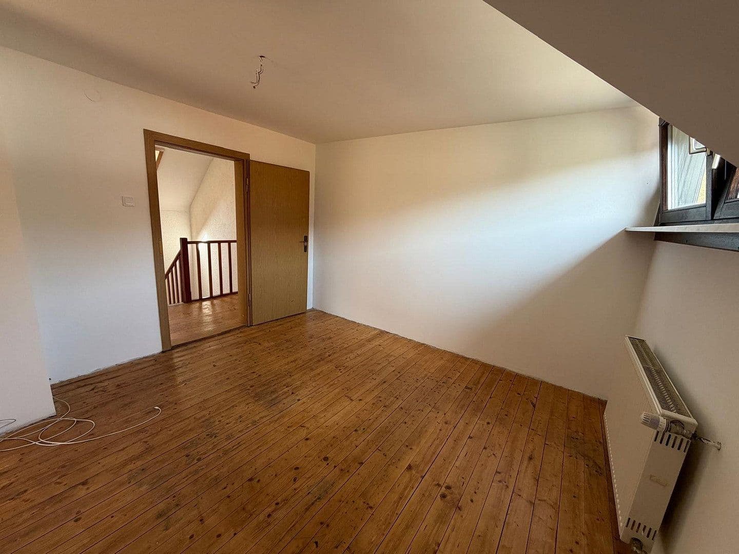 Prodej domu 83 m², pozemek 282 m², Bammental, Bádensko-Württembersko Prodej domu 83 m², pozemek 282 m², Bammental, Bádensko-Württembersko