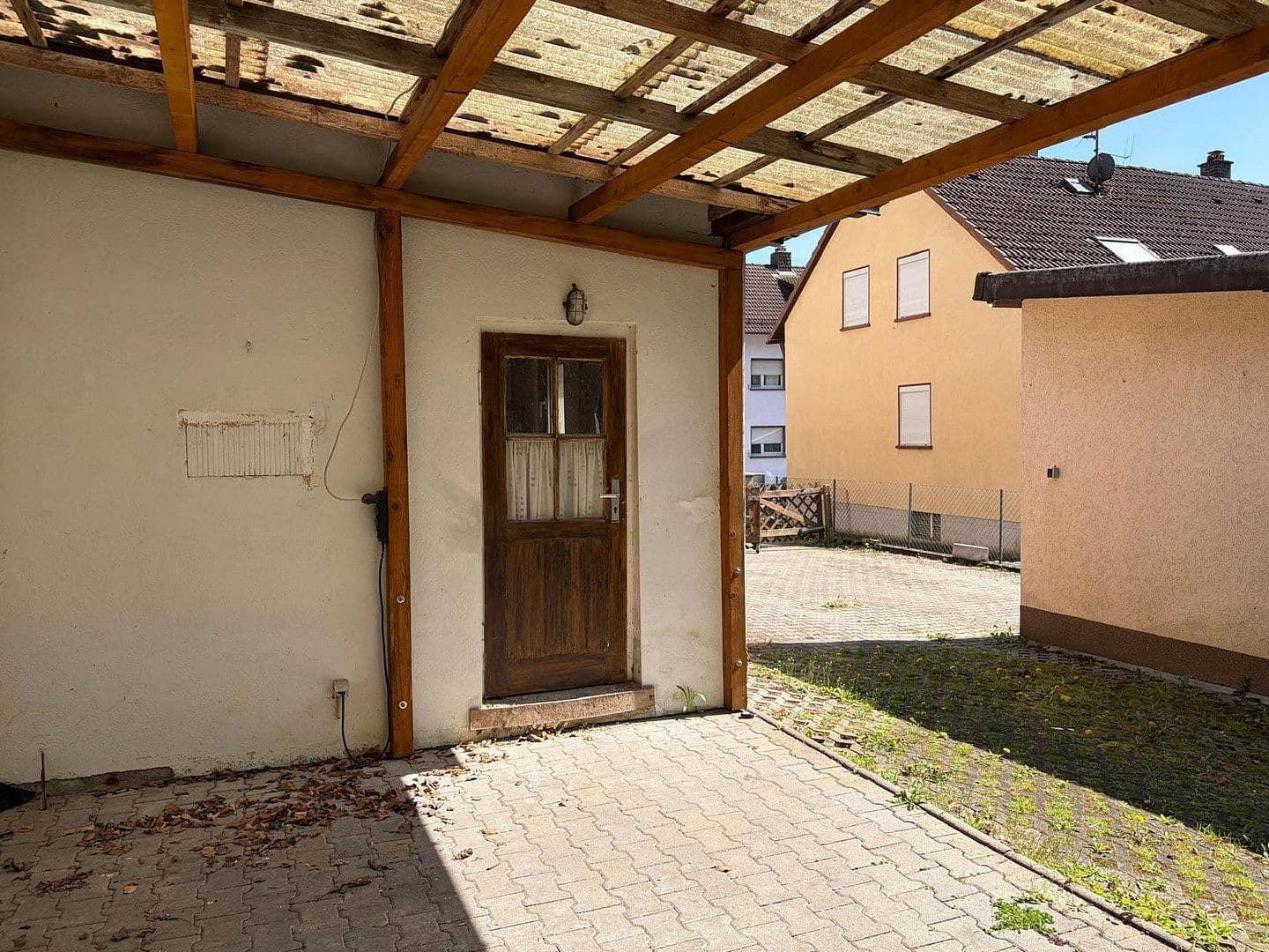 Prodej domu 83 m², pozemek 282 m², Bammental, Bádensko-Württembersko Prodej domu 83 m², pozemek 282 m², Bammental, Bádensko-Württembersko