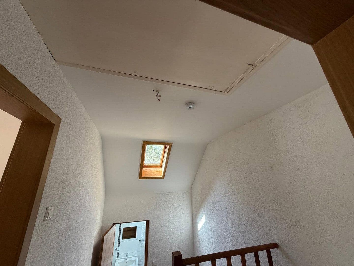 Prodej domu 83 m², pozemek 282 m², Bammental, Bádensko-Württembersko Prodej domu 83 m², pozemek 282 m², Bammental, Bádensko-Württembersko