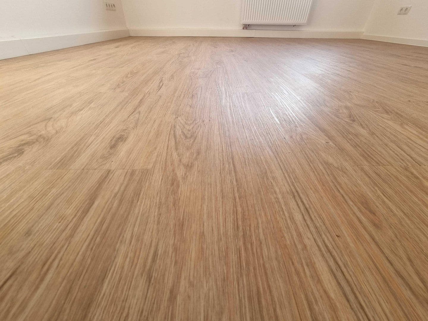 Prodej bytu 3+1 99 m², Eisenbahnstr. 4a, Steinwenden, Porýní-Falc Prodej bytu 3+1 99 m², Eisenbahnstr. 4a, Steinwenden, Porýní-Falc