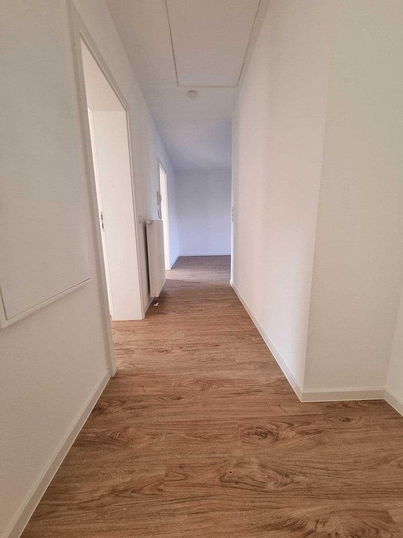 Prodej bytu 3+1 99 m², Eisenbahnstr. 4a, Steinwenden, Porýní-Falc Prodej bytu 3+1 99 m², Eisenbahnstr. 4a, Steinwenden, Porýní-Falc