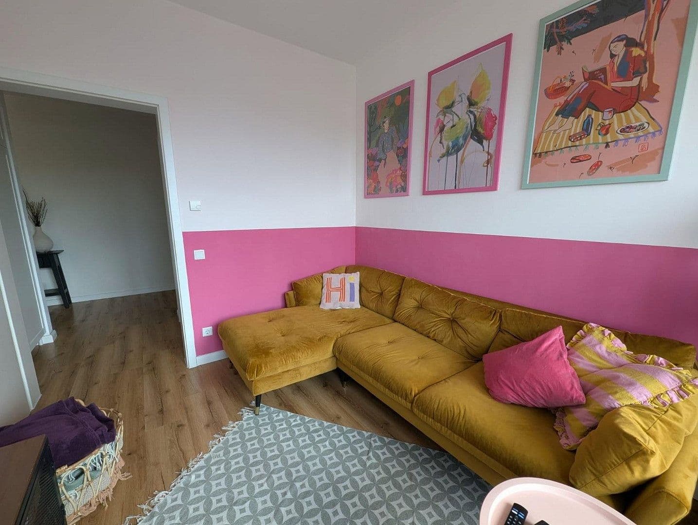Pronájem bytu 4+1 110 m², Prinz-Ferdiand-Str. 142, Krefeld, Severní Porýní-Vestfálsko Pronájem bytu 4+1 110 m², Prinz-Ferdiand-Str. 142, Krefeld, Severní Porýní-Vestfálsko