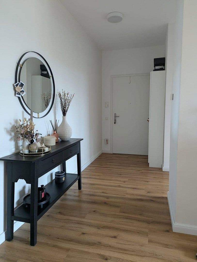 Pronájem bytu 4+1 110 m², Prinz-Ferdiand-Str. 142, Krefeld, Severní Porýní-Vestfálsko Pronájem bytu 4+1 110 m², Prinz-Ferdiand-Str. 142, Krefeld, Severní Porýní-Vestfálsko