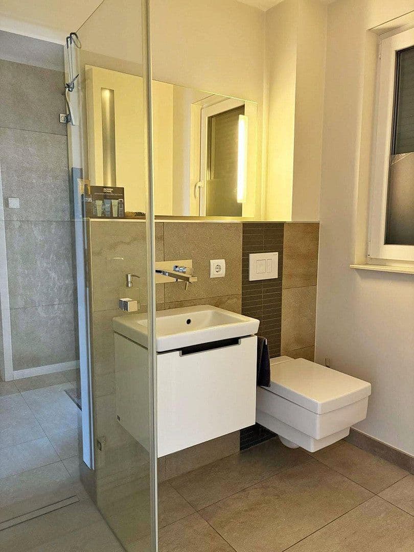 Prodej domu 230 m², pozemek 763 m², Berlin, Berlín Prodej domu 230 m², pozemek 763 m², Berlin, Berlín