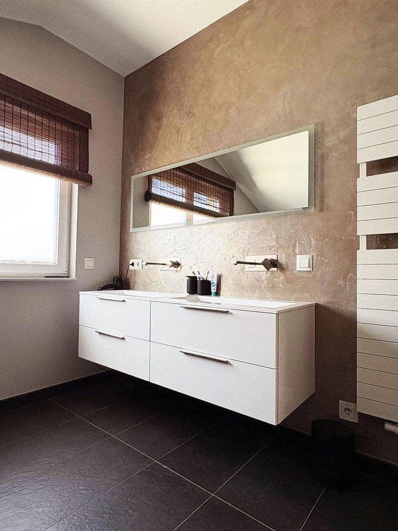Prodej domu 230 m², pozemek 763 m², Berlin, Berlín Prodej domu 230 m², pozemek 763 m², Berlin, Berlín