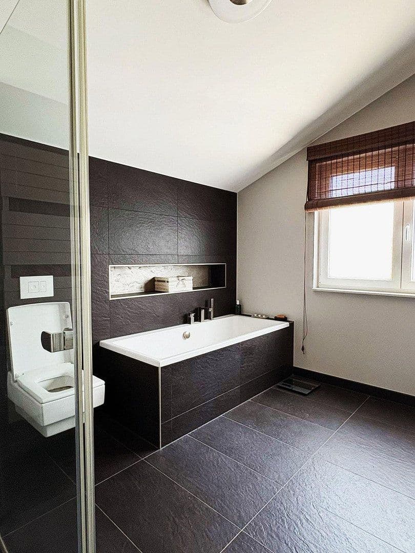 Prodej domu 230 m², pozemek 763 m², Berlin, Berlín Prodej domu 230 m², pozemek 763 m², Berlin, Berlín