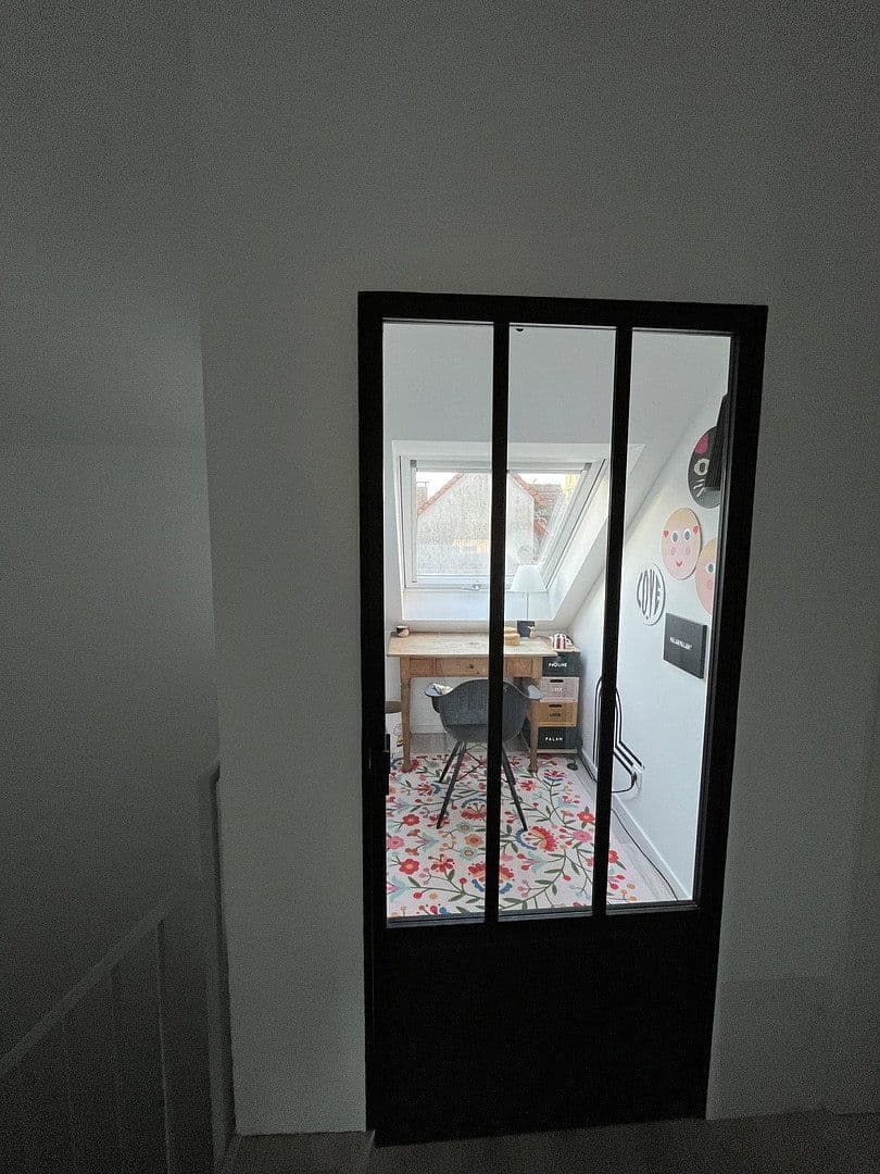Prodej domu 150 m², pozemek 380 m², Frankfurt, Hessen Prodej domu 150 m², pozemek 380 m², Frankfurt, Hessen