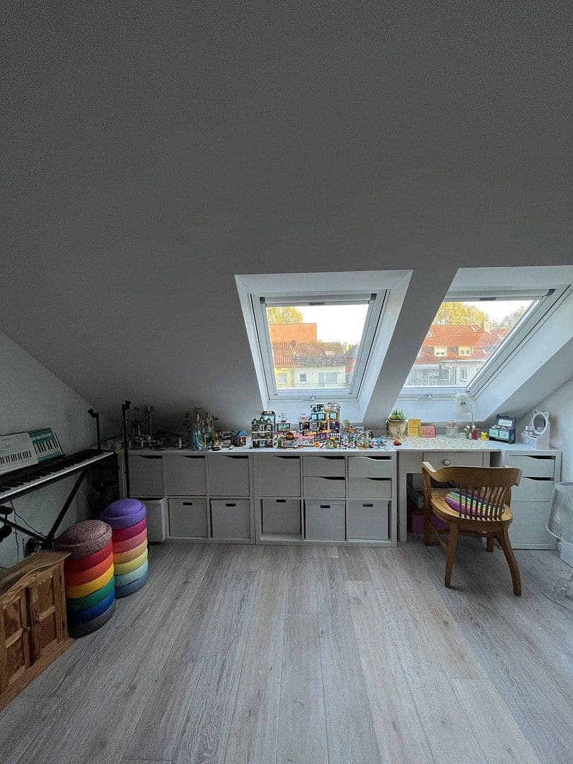 Prodej domu 150 m², pozemek 380 m², Frankfurt, Hessen Prodej domu 150 m², pozemek 380 m², Frankfurt, Hessen