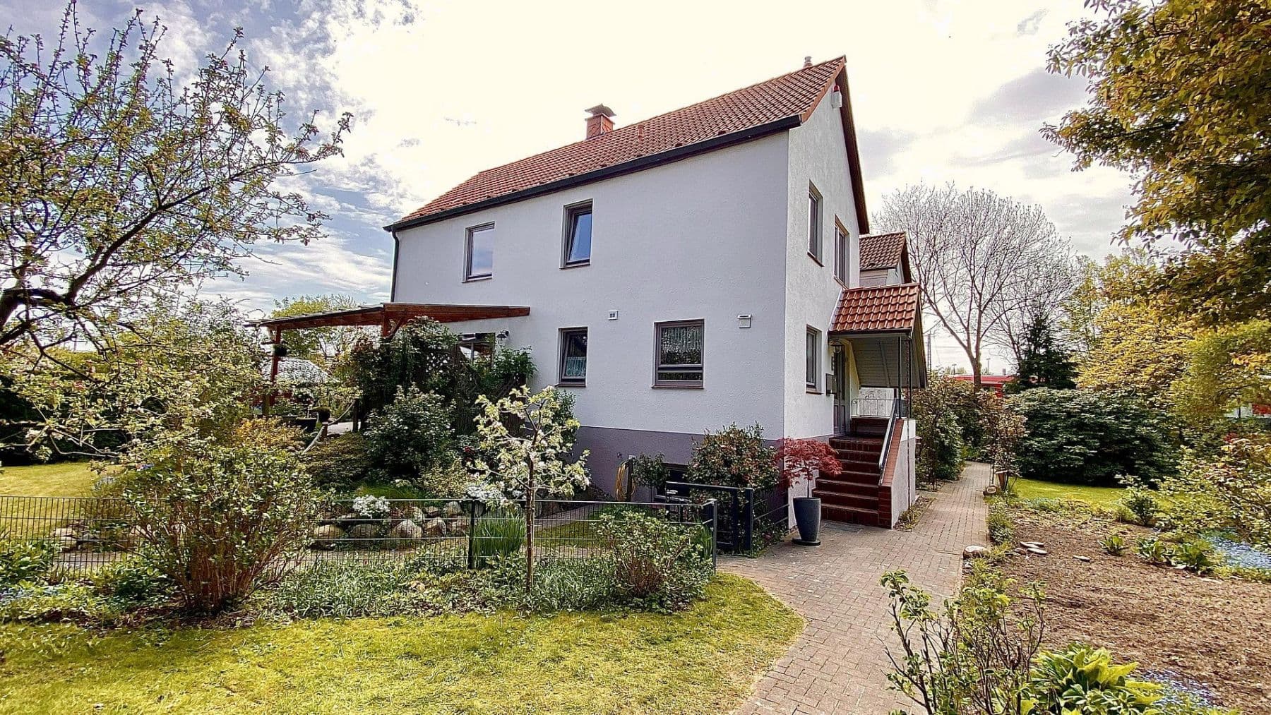 Prodej domu 156 m², pozemek 445 m², Alpenrosenweg 64a, Hamburg, Hamburg Prodej domu 156 m², pozemek 445 m², Alpenrosenweg 64a, Hamburg, Hamburg
