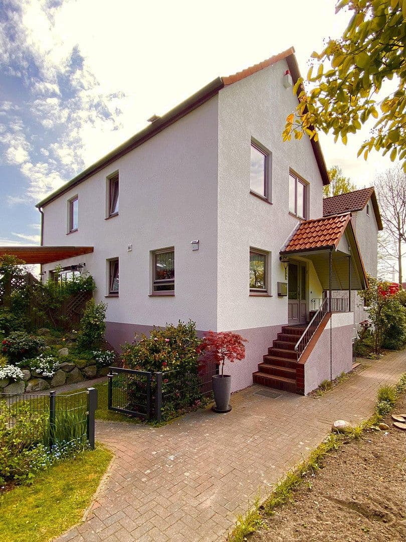 Prodej domu 156 m², pozemek 445 m², Alpenrosenweg 64a, Hamburg, Hamburg Prodej domu 156 m², pozemek 445 m², Alpenrosenweg 64a, Hamburg, Hamburg