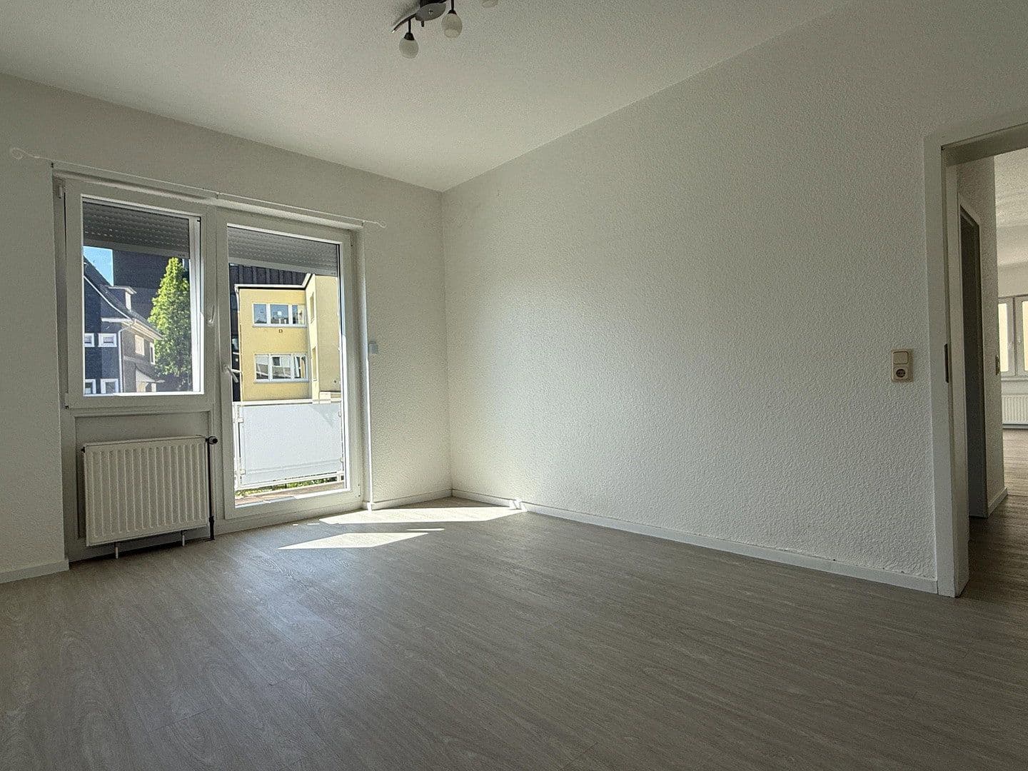 Pronájem bytu 2+1 83 m², Gummersbach, Severní Porýní-Vestfálsko Pronájem bytu 2+1 83 m², Gummersbach, Severní Porýní-Vestfálsko