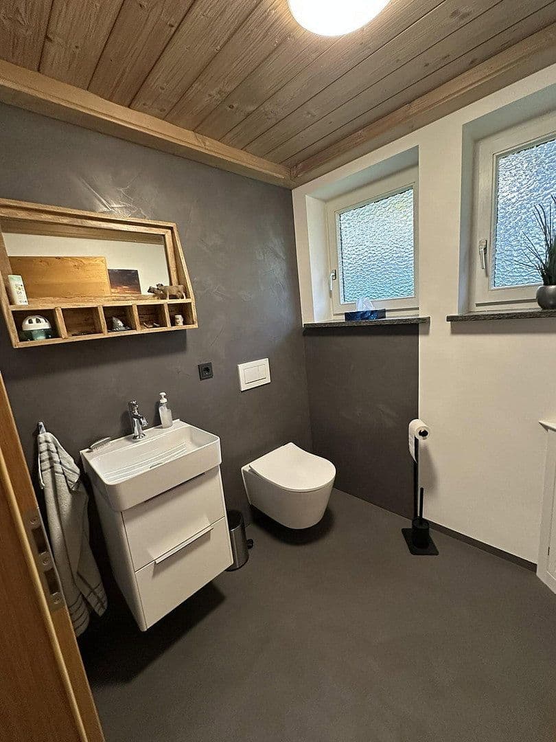 Prodej domu 200 m², pozemek 874 m², An der Schanz 1a, Burgberg im Allgäu, Bavorsko Prodej domu 200 m², pozemek 874 m², An der Schanz 1a, Burgberg im Allgäu, Bavorsko