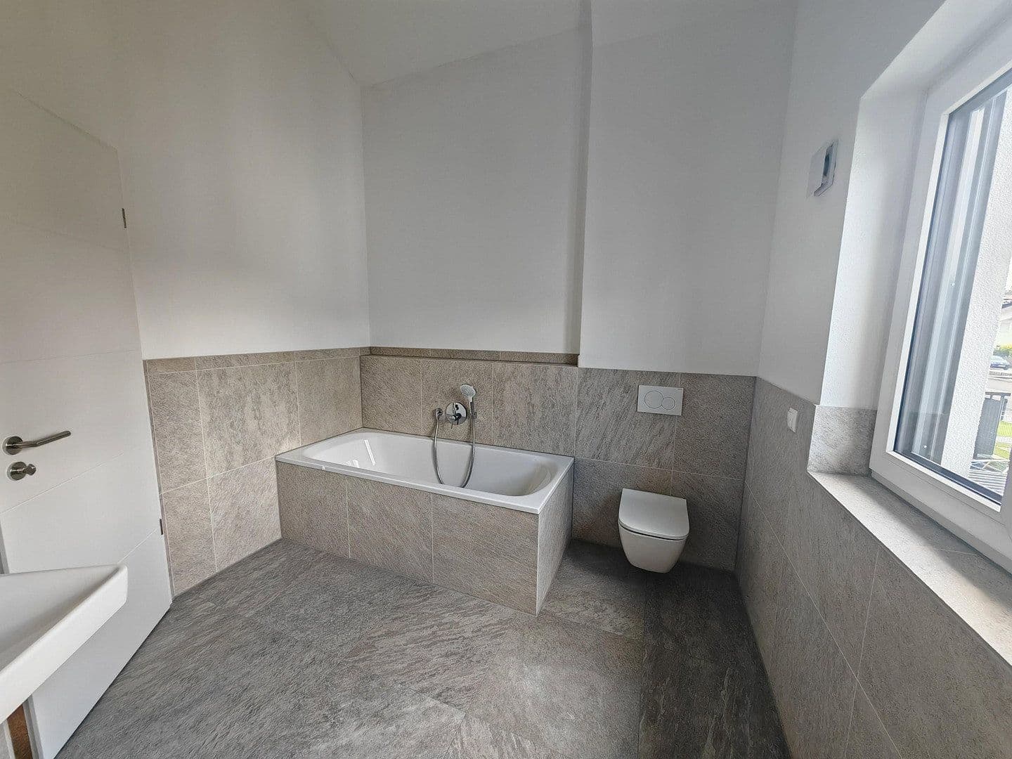 Prodej domu 153 m², pozemek 206 m², Brunnthal, Bavorsko Prodej domu 153 m², pozemek 206 m², Brunnthal, Bavorsko