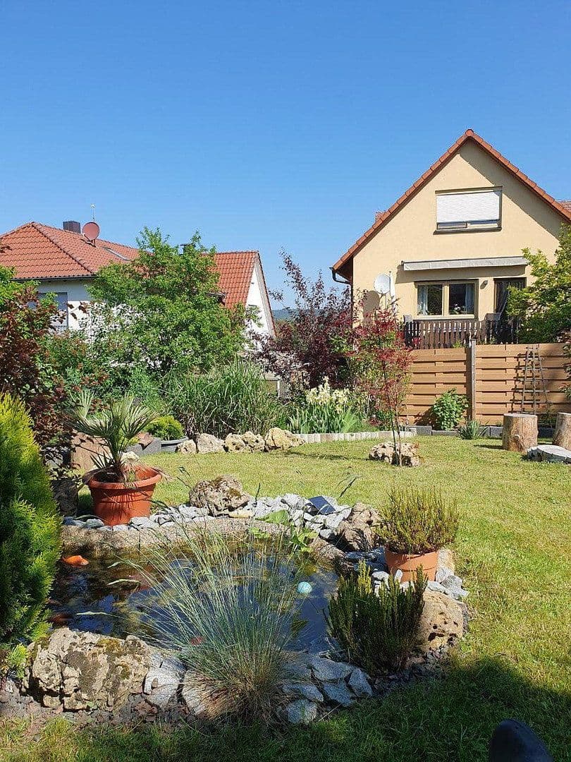 Prodej bytu 4+kk 171 m², Henfenfeld, Bavorsko Prodej bytu 4+kk 171 m², Henfenfeld, Bavorsko
