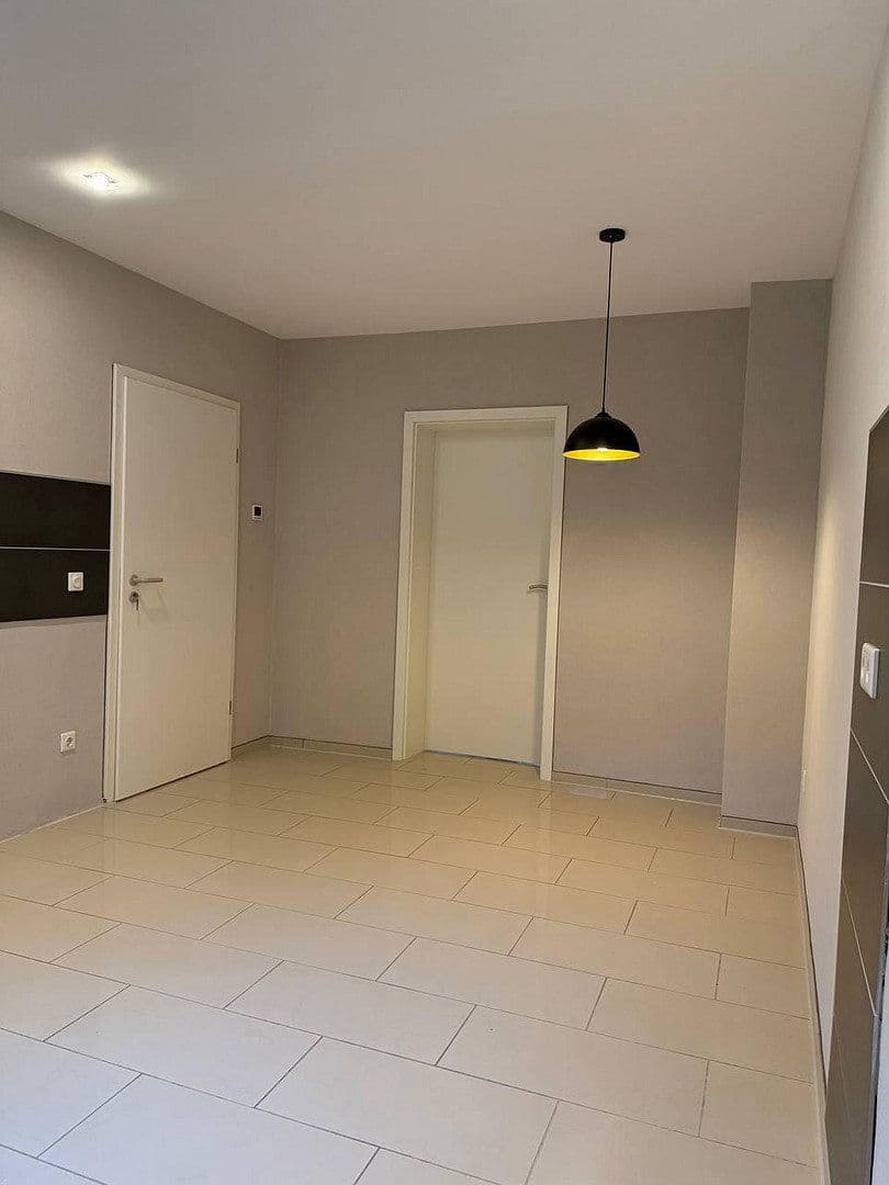 Prodej bytu 3+1 75 m², Horsterstrasse 434, Gelsenkirchen, Severní Porýní-Vestfálsko Prodej bytu 3+1 75 m², Horsterstrasse 434, Gelsenkirchen, Severní Porýní-Vestfálsko