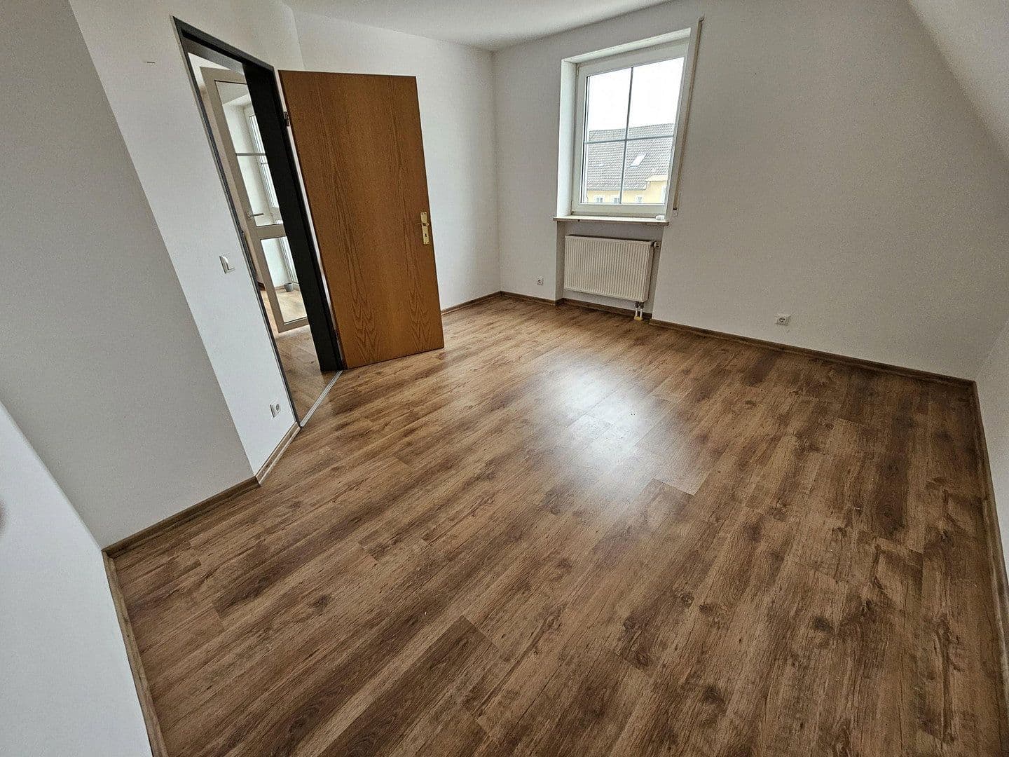 Prodej bytu 4+1 72 m², Augsburger Straße 1B,, Türkheim, Bavorsko Prodej bytu 4+1 72 m², Augsburger Straße 1B,, Türkheim, Bavorsko