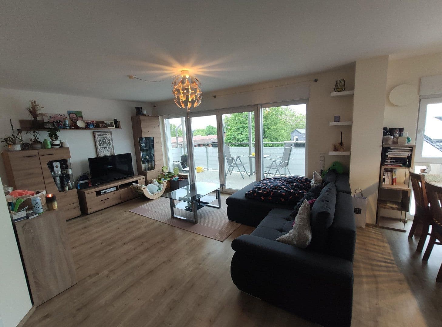 Pronájem bytu 3+1 91 m², Danziger Straße 1, Wermelskirchen, Severní Porýní-Vestfálsko Pronájem bytu 3+1 91 m², Danziger Straße 1, Wermelskirchen, Severní Porýní-Vestfálsko