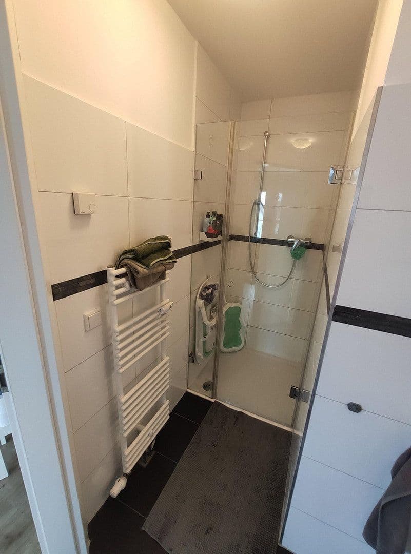 Pronájem bytu 3+1 91 m², Danziger Straße 1, Wermelskirchen, Severní Porýní-Vestfálsko Pronájem bytu 3+1 91 m², Danziger Straße 1, Wermelskirchen, Severní Porýní-Vestfálsko