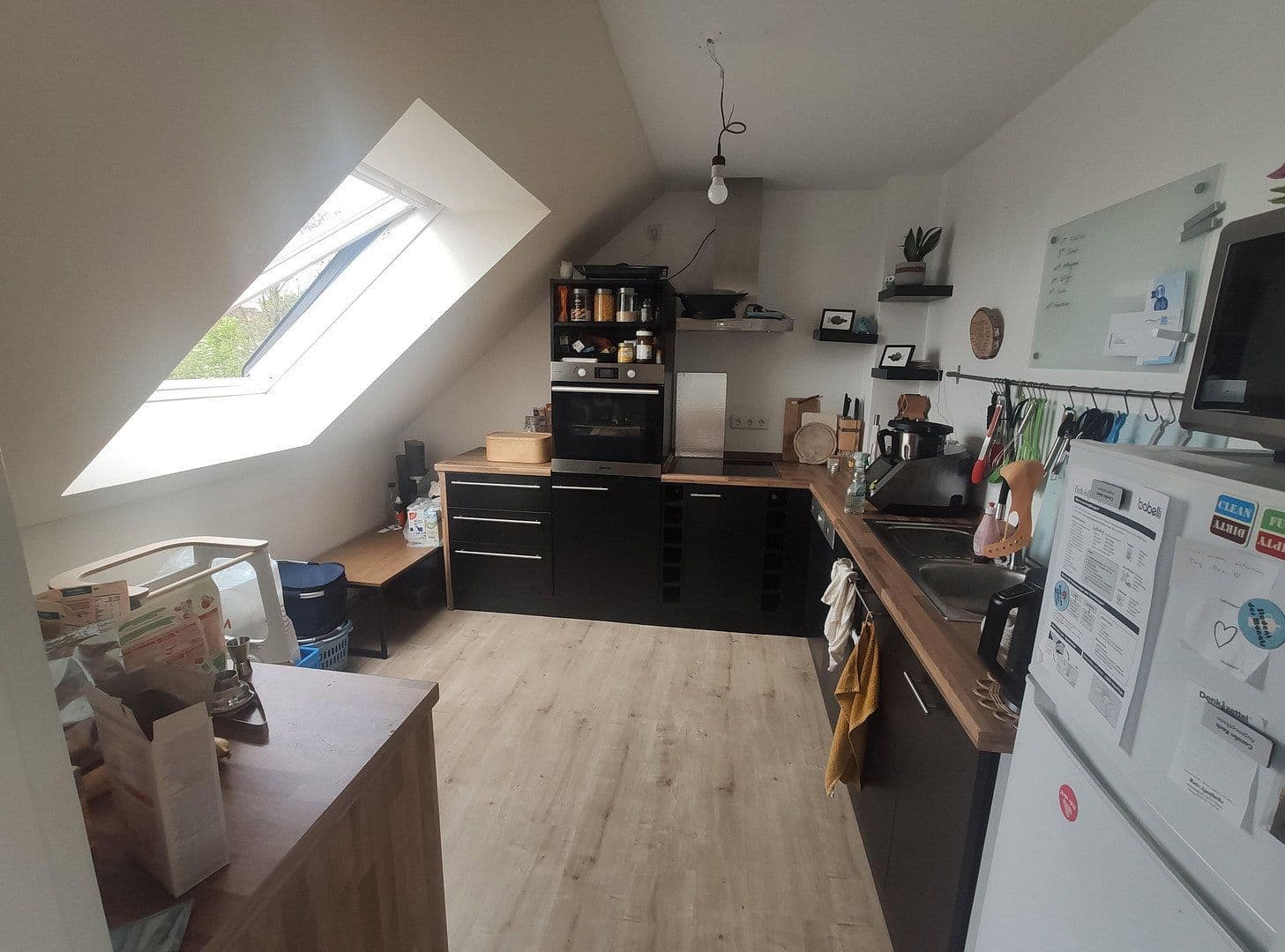 Pronájem bytu 3+1 91 m², Danziger Straße 1, Wermelskirchen, Severní Porýní-Vestfálsko Pronájem bytu 3+1 91 m², Danziger Straße 1, Wermelskirchen, Severní Porýní-Vestfálsko