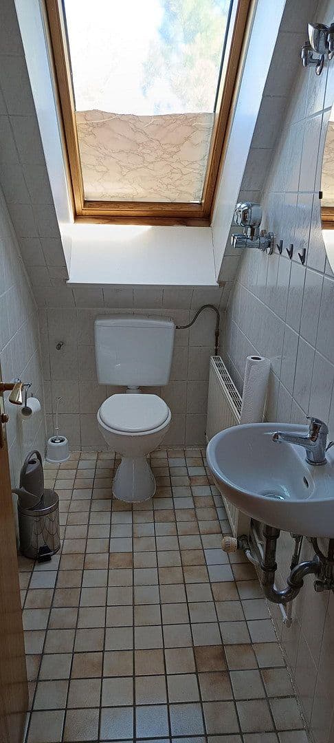 Pronájem bytu 3+1 109 m², Berlin, Berlín Pronájem bytu 3+1 109 m², Berlin, Berlín
