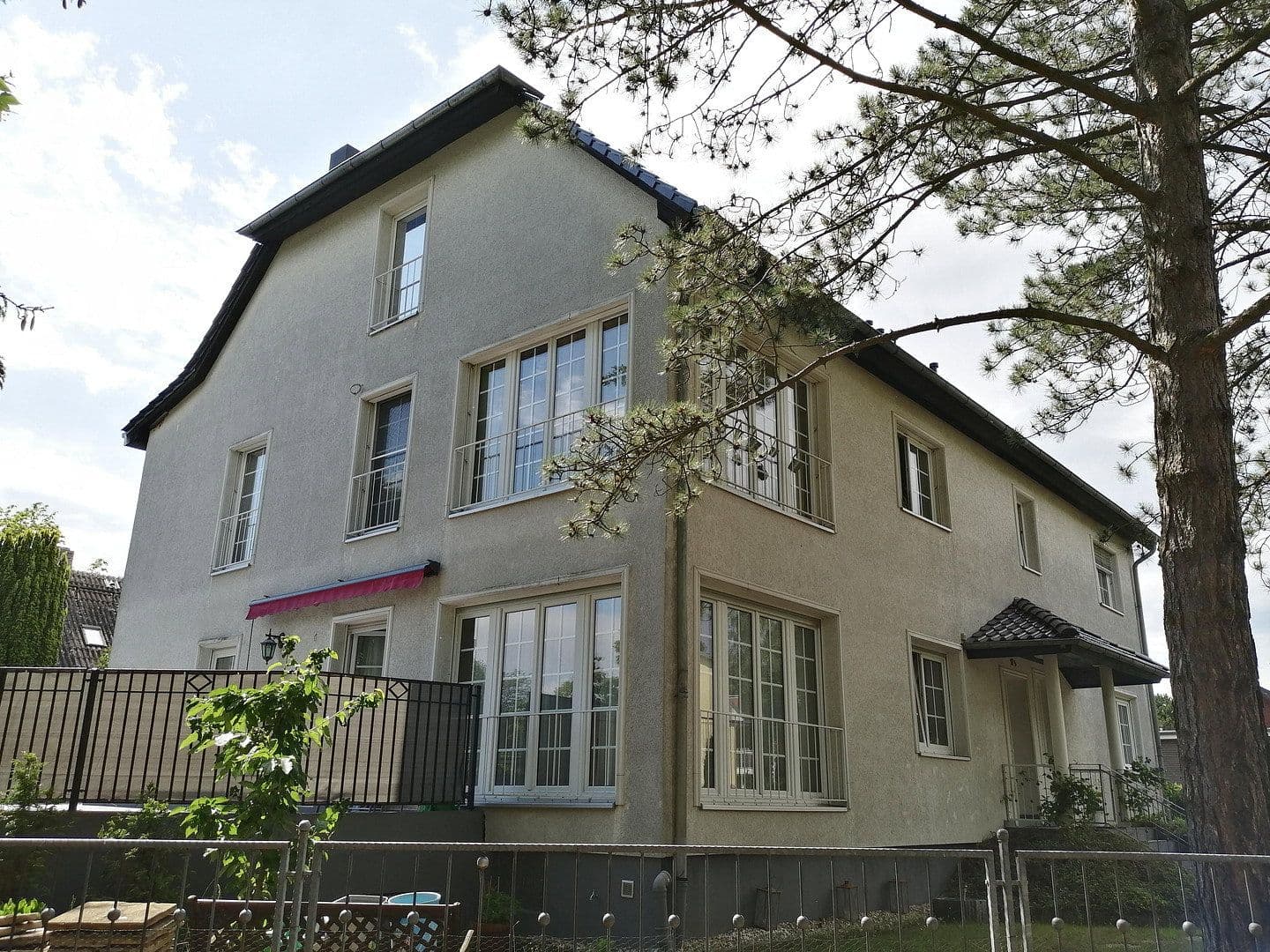 Pronájem bytu 3+1 109 m², Berlin, Berlín Pronájem bytu 3+1 109 m², Berlin, Berlín