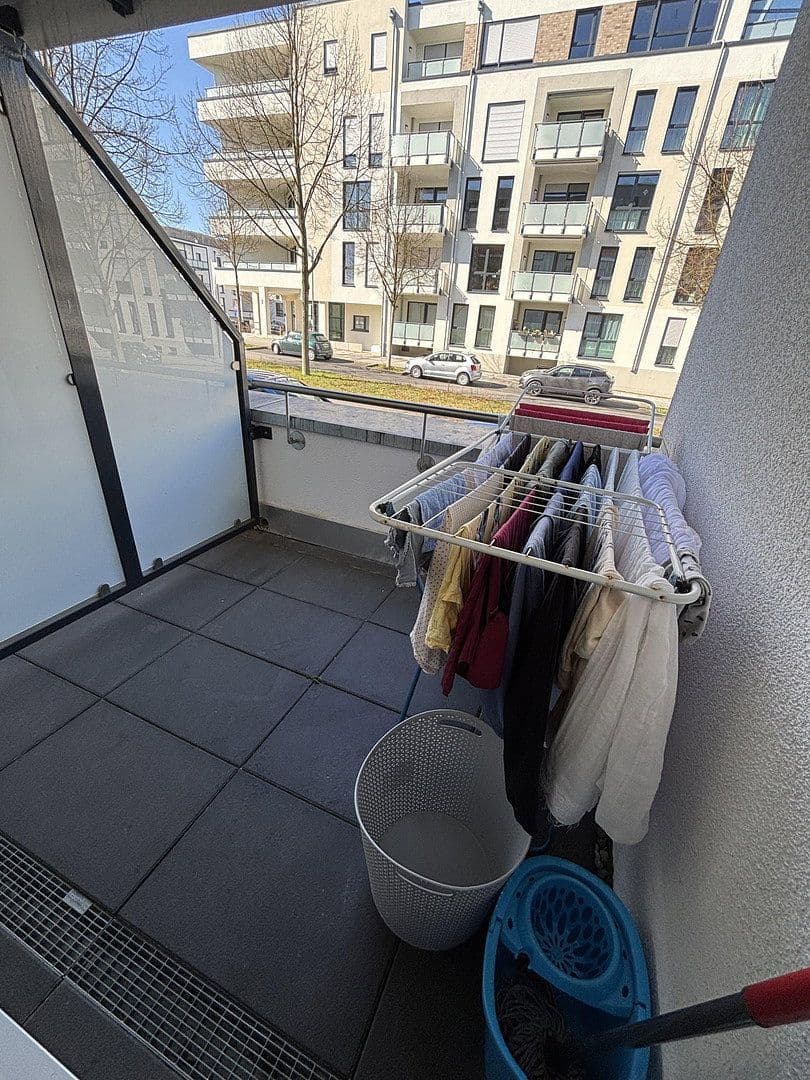 Pronájem bytu 1+1 28 m², Luxemburger Allee 4, Idstein, Hessen Pronájem bytu 1+1 28 m², Luxemburger Allee 4, Idstein, Hessen