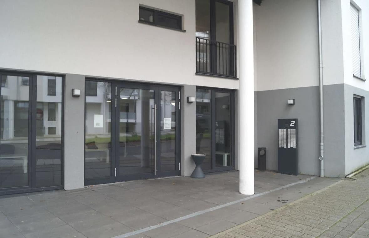 Pronájem bytu 1+1 28 m², Luxemburger Allee 4, Idstein, Hessen Pronájem bytu 1+1 28 m², Luxemburger Allee 4, Idstein, Hessen