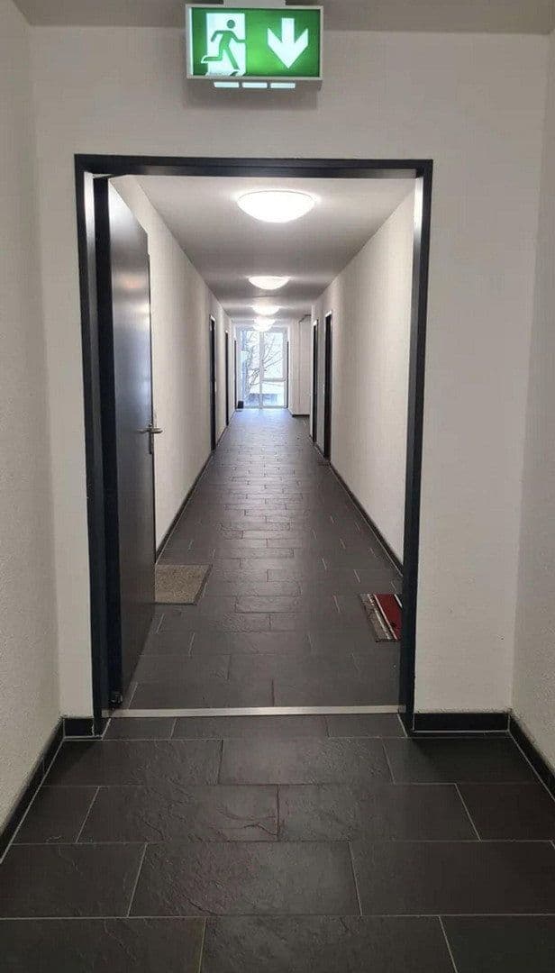 Pronájem bytu 1+1 28 m², Luxemburger Allee 4, Idstein, Hessen Pronájem bytu 1+1 28 m², Luxemburger Allee 4, Idstein, Hessen