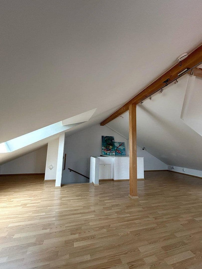 Prodej domu 165 m², pozemek 348 m², Sauerlach, Bavorsko Prodej domu 165 m², pozemek 348 m², Sauerlach, Bavorsko