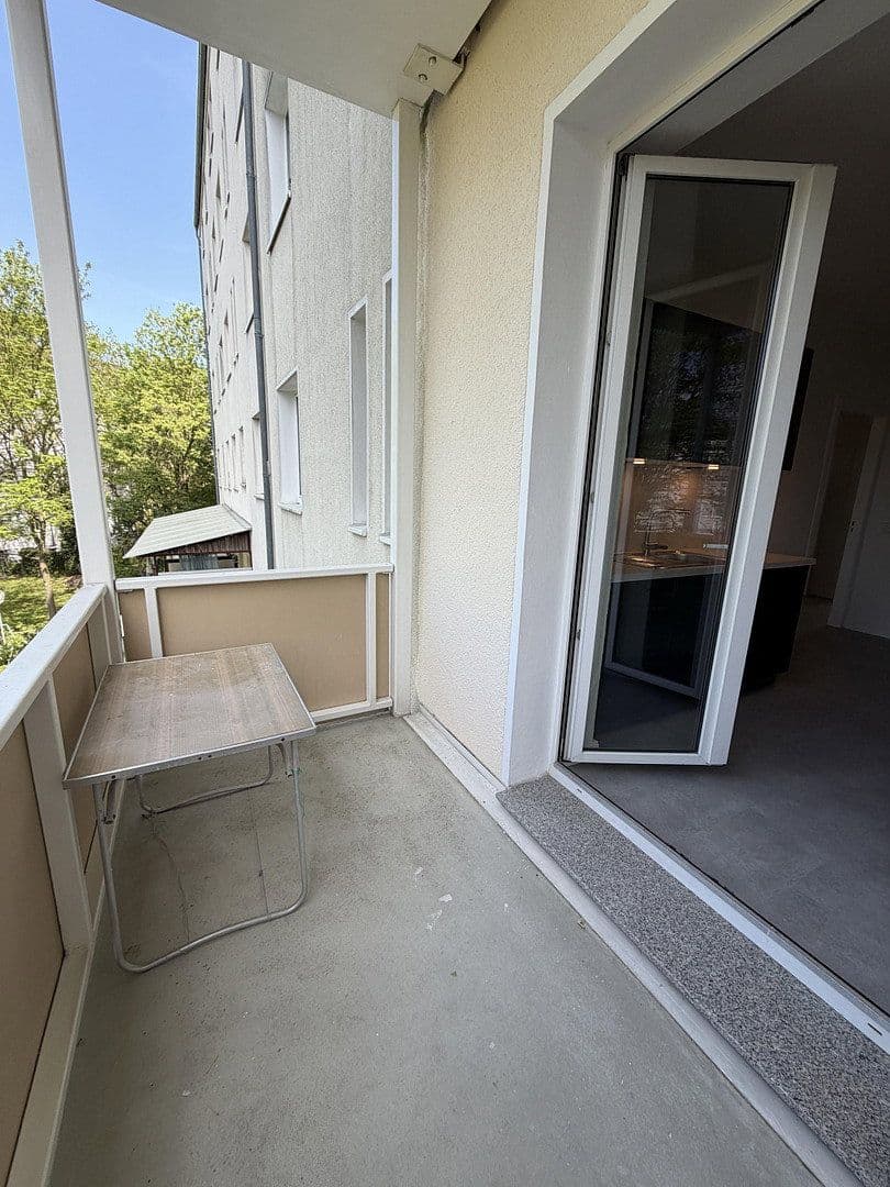 Pronájem bytu 3+1 70 m², Klosterbachstraße 16, Rostock, Mecklenburg-Vorpommern Pronájem bytu 3+1 70 m², Klosterbachstraße 16, Rostock, Mecklenburg-Vorpommern