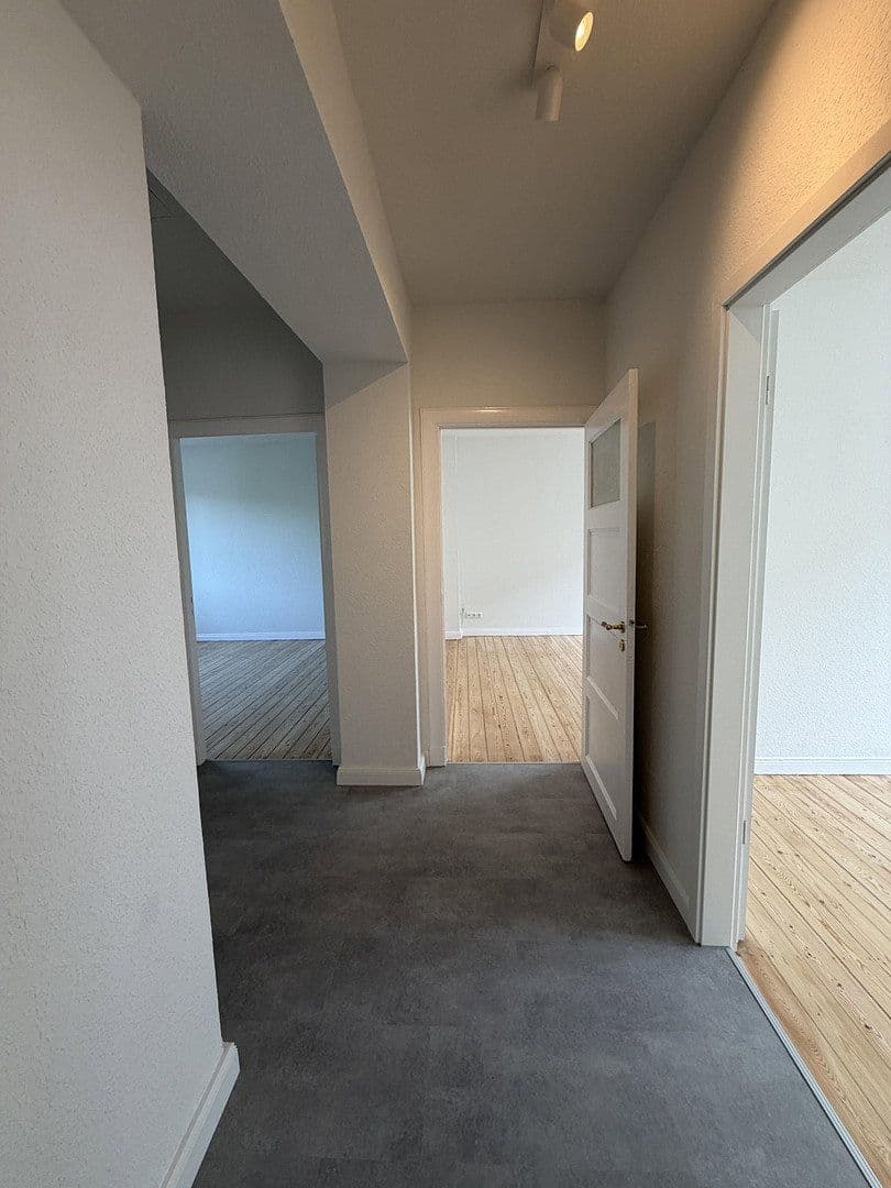 Pronájem bytu 3+1 70 m², Klosterbachstraße 16, Rostock, Mecklenburg-Vorpommern Pronájem bytu 3+1 70 m², Klosterbachstraße 16, Rostock, Mecklenburg-Vorpommern