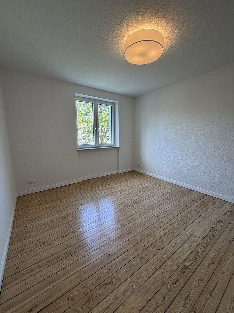 Pronájem bytu 3+1 70 m², Klosterbachstraße 16, Rostock, Mecklenburg-Vorpommern Pronájem bytu 3+1 70 m², Klosterbachstraße 16, Rostock, Mecklenburg-Vorpommern