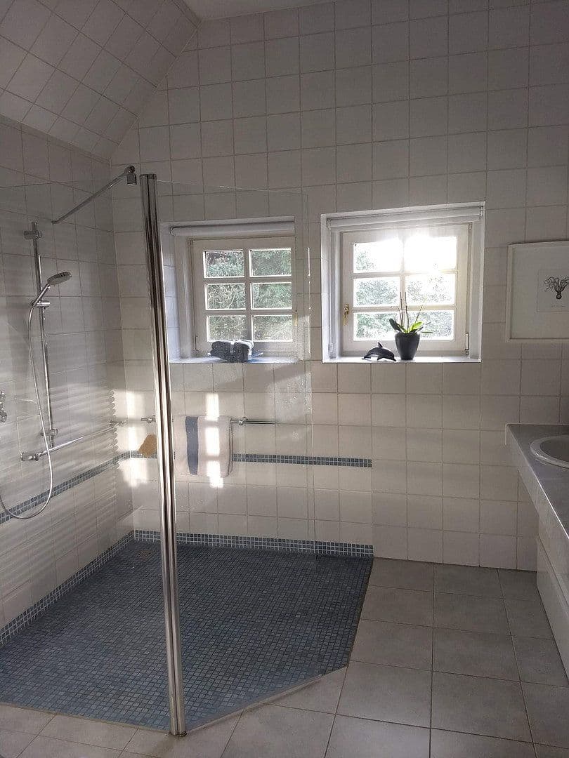 Prodej domu 250 m², pozemek 2.104 m², Uchte, Dolní Sasko Prodej domu 250 m², pozemek 2.104 m², Uchte, Dolní Sasko