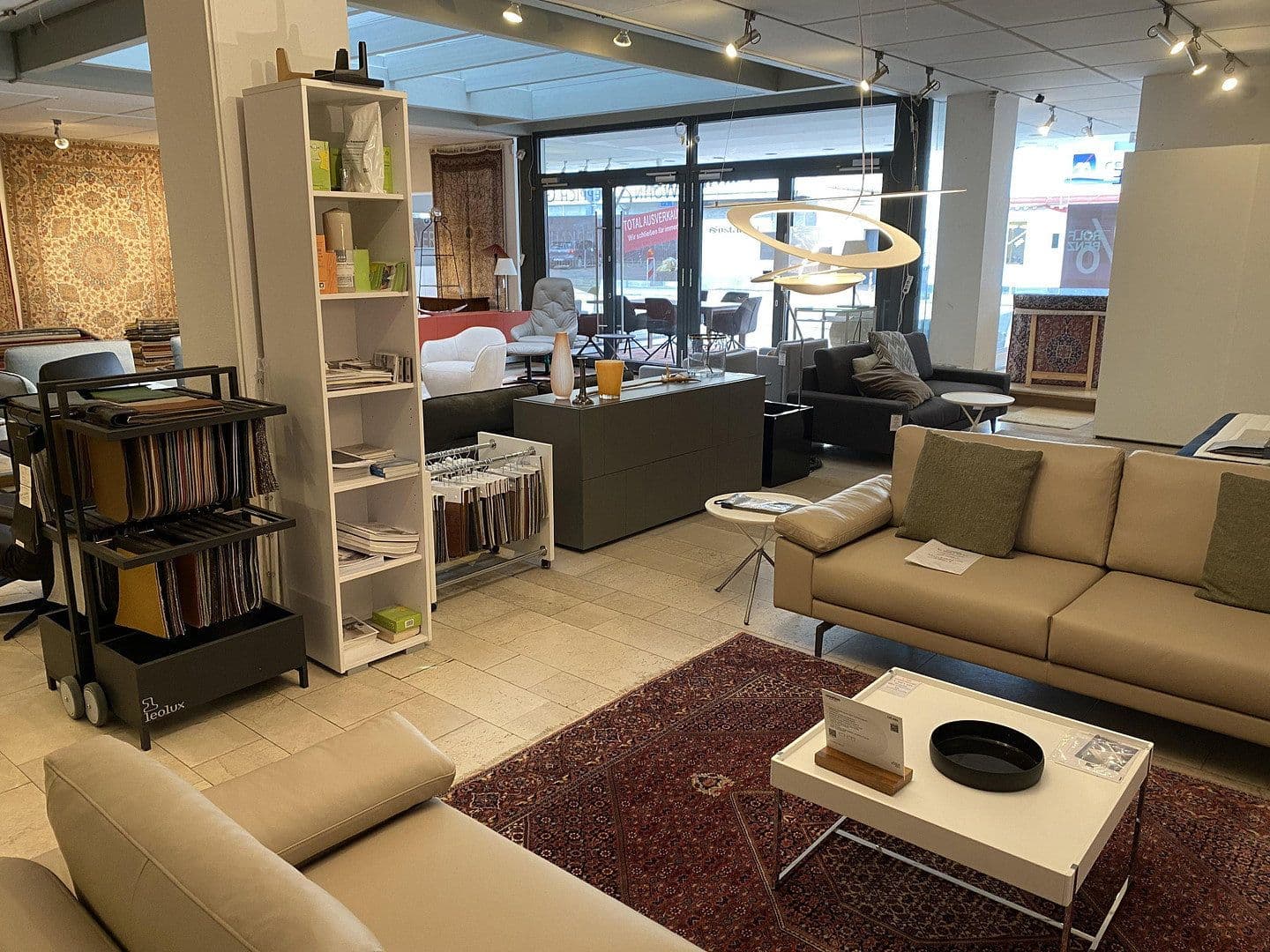 Prodej nebytového prostoru 686 m², Geislinger Str.4 + Gartenstraße 25, Göppingen, Bádensko-Württembersko Prodej nebytového prostoru 686 m², Geislinger Str.4 + Gartenstraße 25, Göppingen, Bádensko-Württembersko