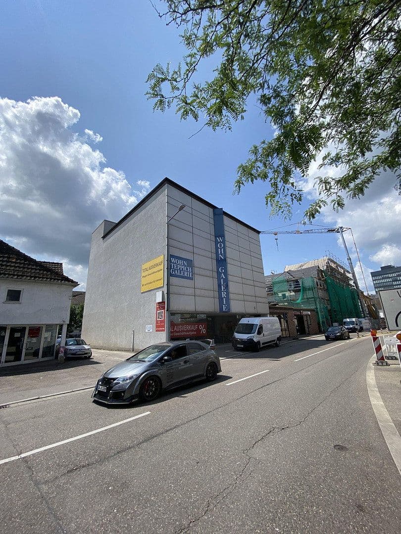 Prodej nebytového prostoru 686 m², Geislinger Str.4 + Gartenstraße 25, Göppingen, Bádensko-Württembersko Prodej nebytového prostoru 686 m², Geislinger Str.4 + Gartenstraße 25, Göppingen, Bádensko-Württembersko