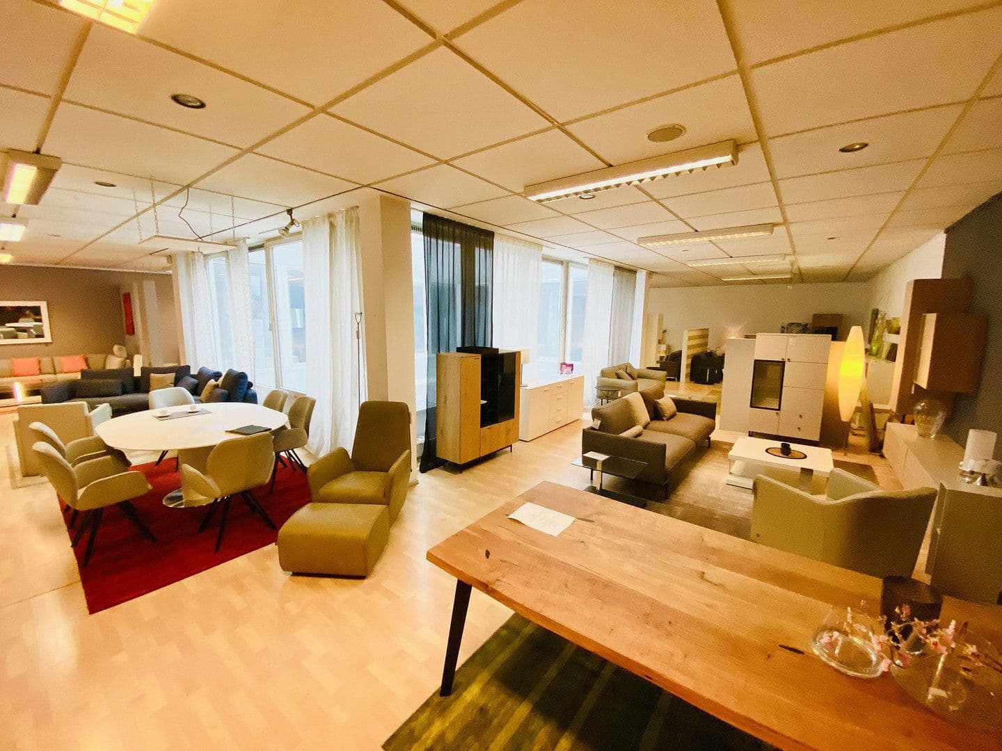 Prodej nebytového prostoru 686 m², Geislinger Str.4 + Gartenstraße 25, Göppingen, Bádensko-Württembersko Prodej nebytového prostoru 686 m², Geislinger Str.4 + Gartenstraße 25, Göppingen, Bádensko-Württembersko