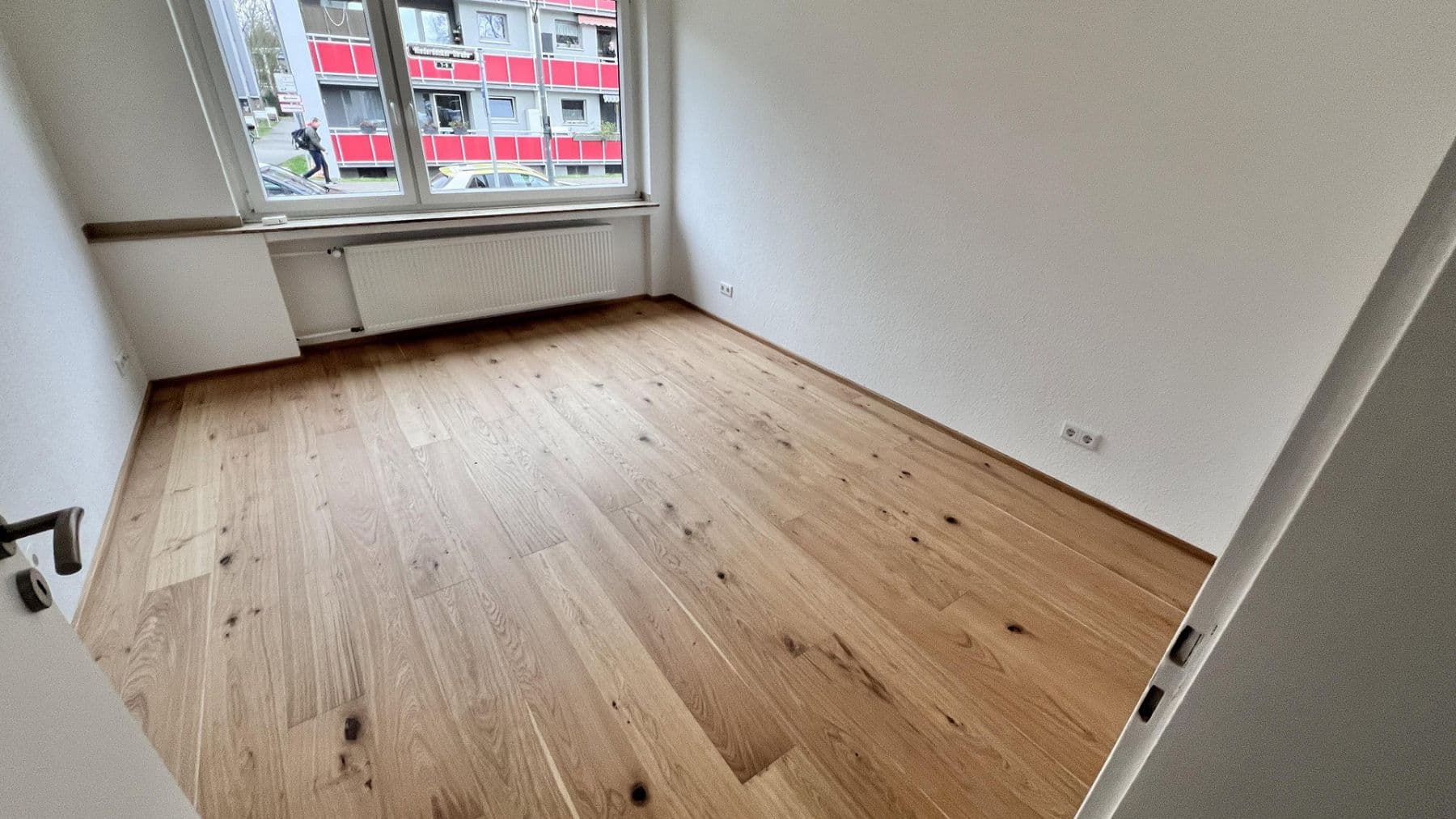 Pronájem bytu 3+1 83 m², Niederdonker Str. 9, Düsseldorf, Severní Porýní-Vestfálsko Pronájem bytu 3+1 83 m², Niederdonker Str. 9, Düsseldorf, Severní Porýní-Vestfálsko