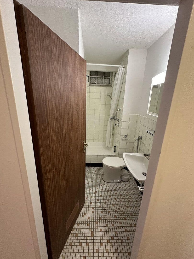 Pronájem bytu 1+1 25 m², Nürnberg, Bavorsko Pronájem bytu 1+1 25 m², Nürnberg, Bavorsko