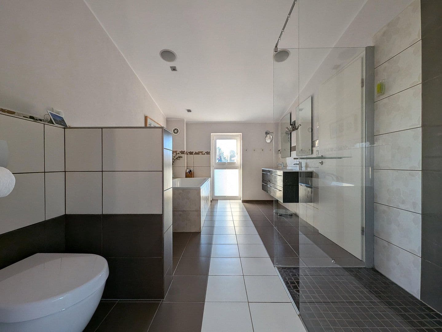 Prodej domu 180 m², pozemek 1.474 m², Pantelitz, Mecklenburg-Vorpommern Prodej domu 180 m², pozemek 1.474 m², Pantelitz, Mecklenburg-Vorpommern