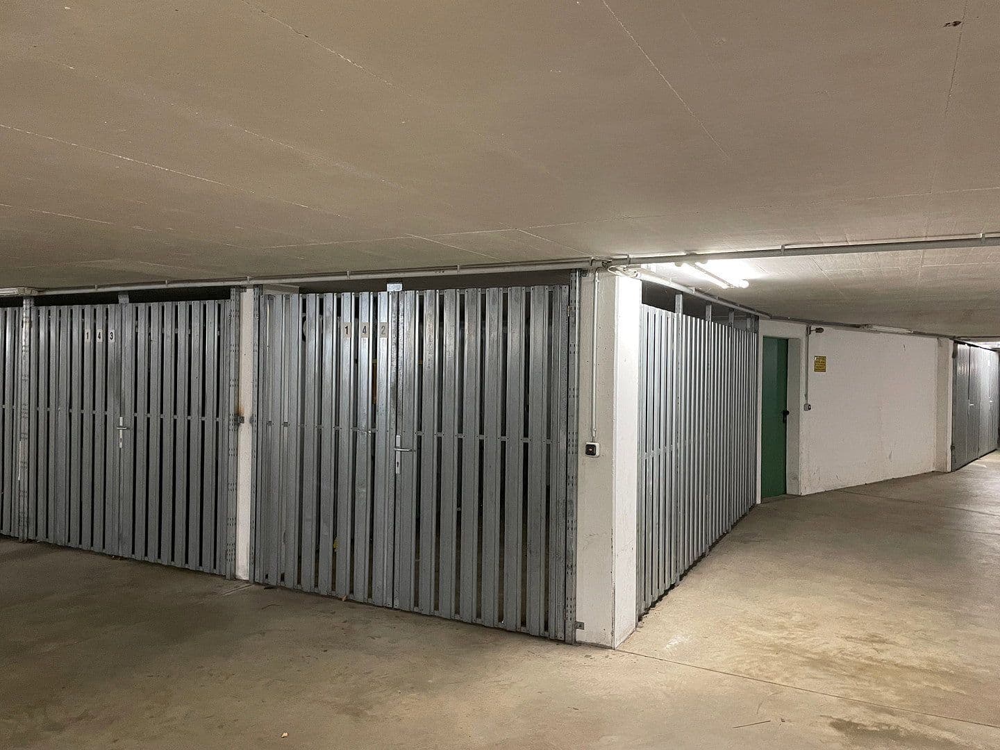 Prodej bytu 3+1 77 m², Zum Heiderand 30, Dresden -Weißig, Sasko Prodej bytu 3+1 77 m², Zum Heiderand 30, Dresden -Weißig, Sasko