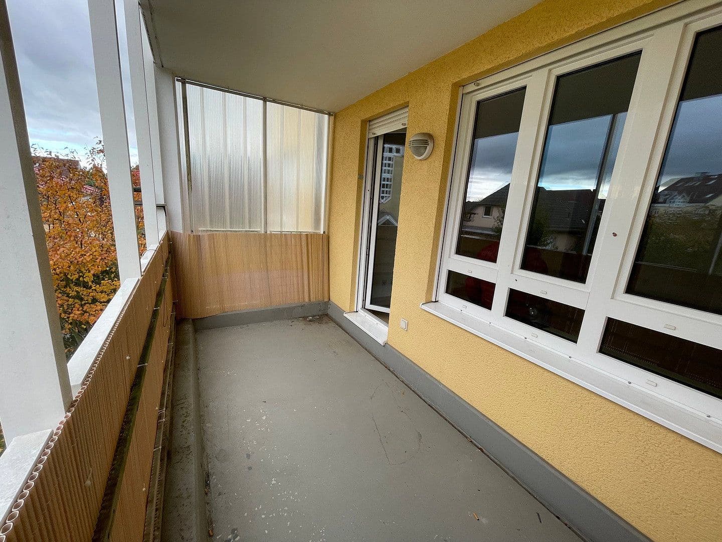 Prodej bytu 3+1 77 m², Zum Heiderand 30, Dresden -Weißig, Sasko Prodej bytu 3+1 77 m², Zum Heiderand 30, Dresden -Weißig, Sasko