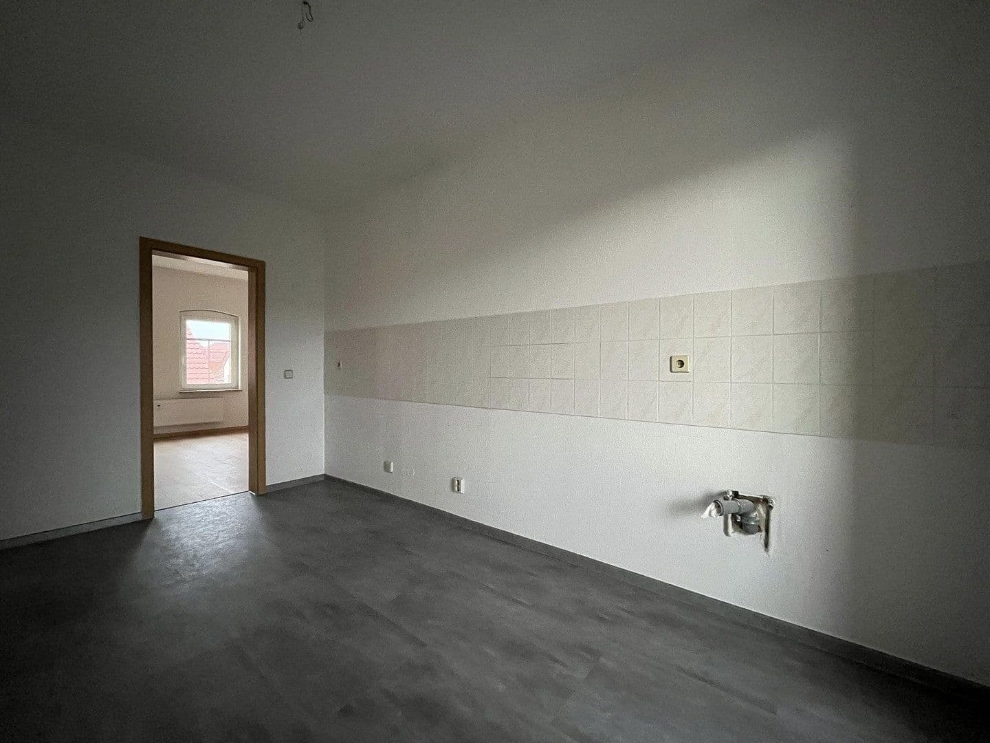 Pronájem bytu 1+1 38 m², Leipziger Vorstadt 18, Pegau, Sasko Pronájem bytu 1+1 38 m², Leipziger Vorstadt 18, Pegau, Sasko