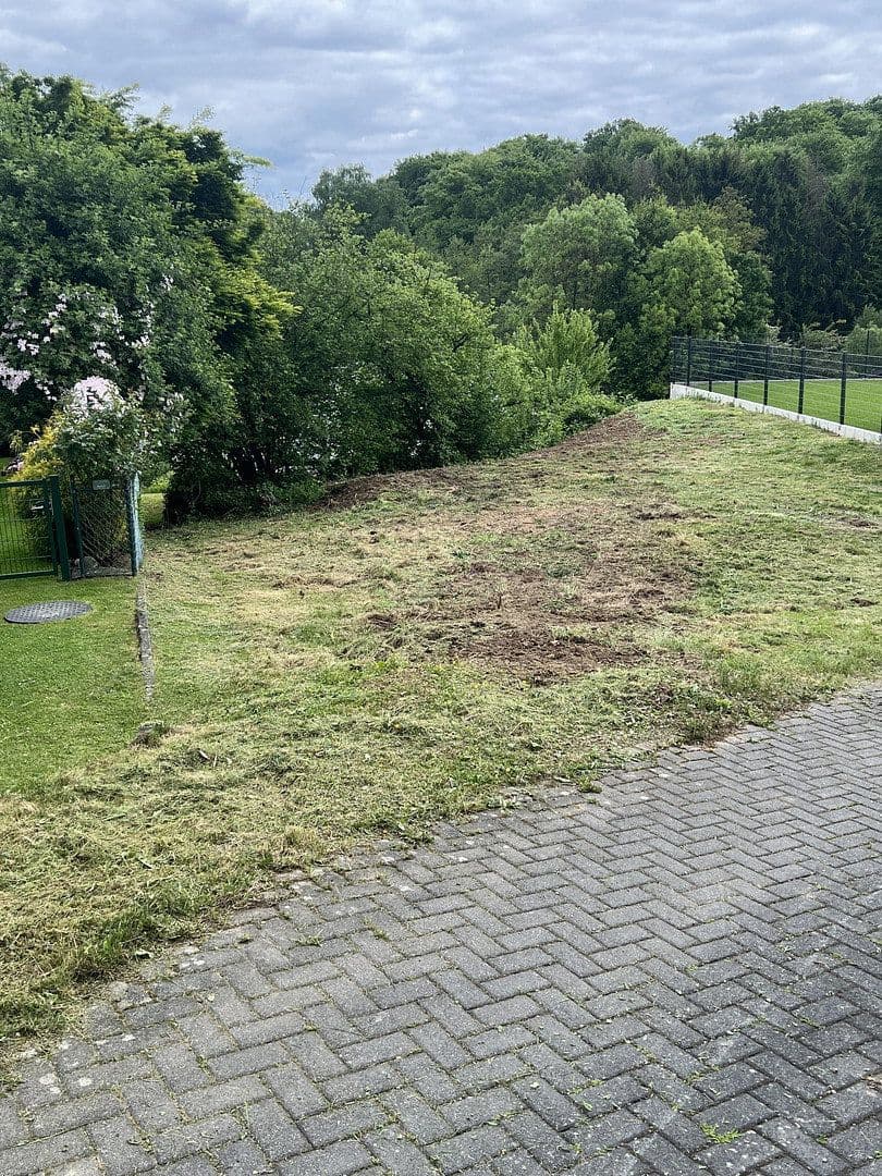 Prodej pozemku 572 m², Neuer Graben 2A, Neunkirchen-Seelscheid, Severní Porýní-Vestfálsko Prodej pozemku 572 m², Neuer Graben 2A, Neunkirchen-Seelscheid, Severní Porýní-Vestfálsko